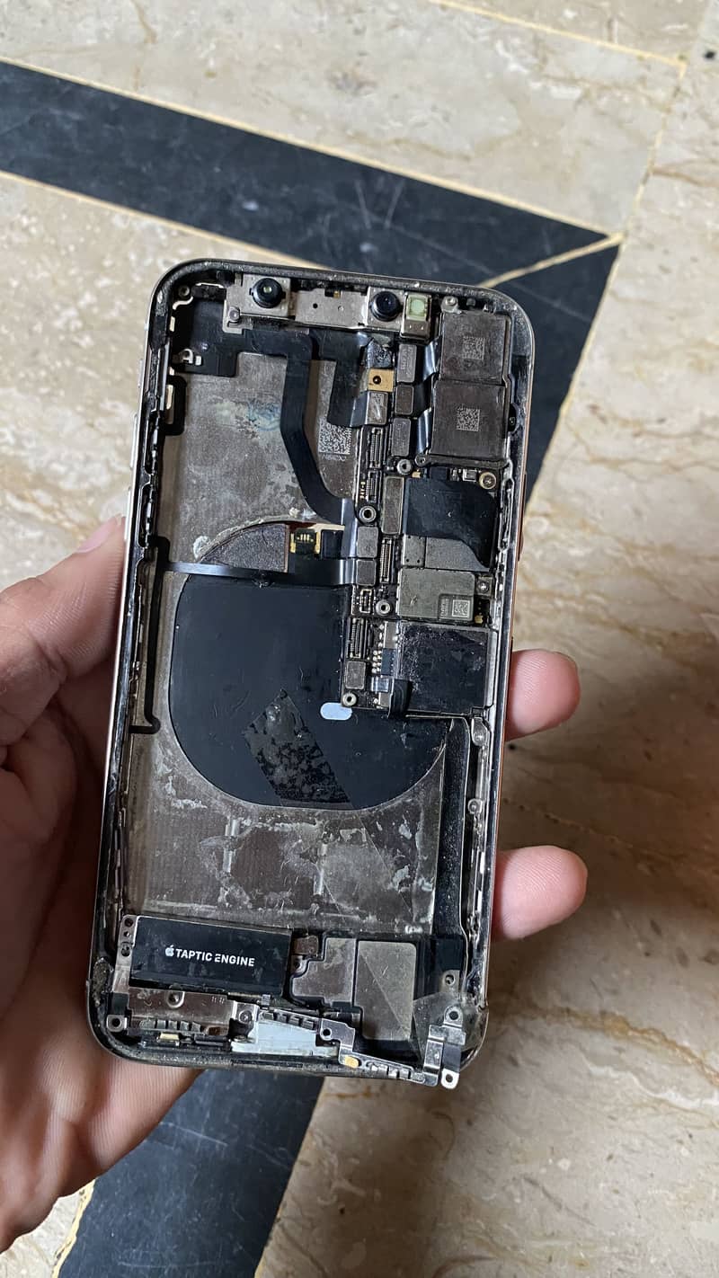 Apple iPhone X 2