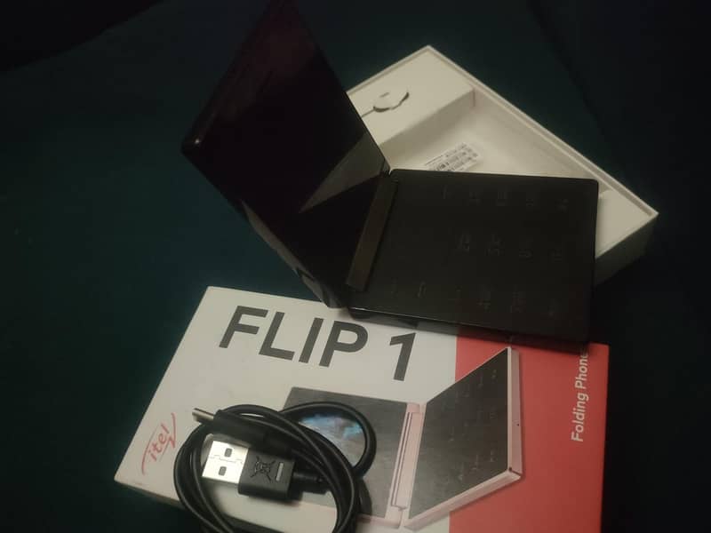 Itel Flip 1 0
