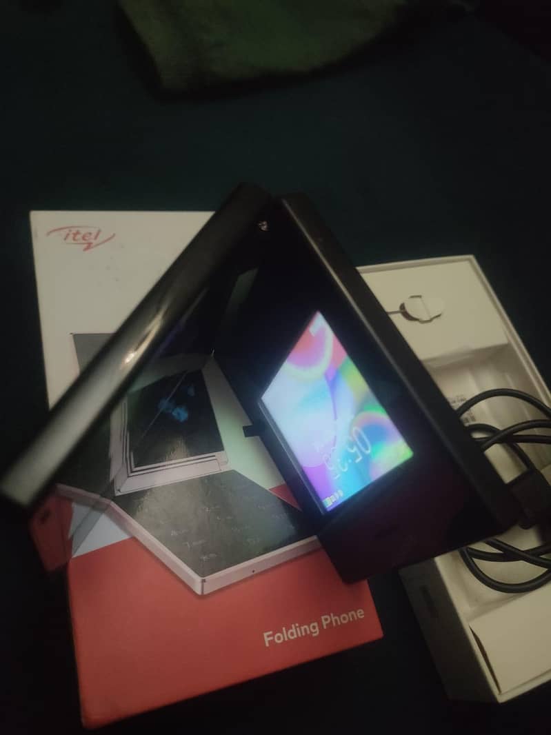 Itel Flip 1 5