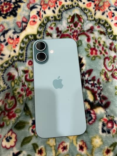 Apple iPhone 16