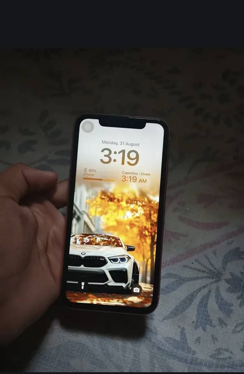 Apple iPhone XR 1