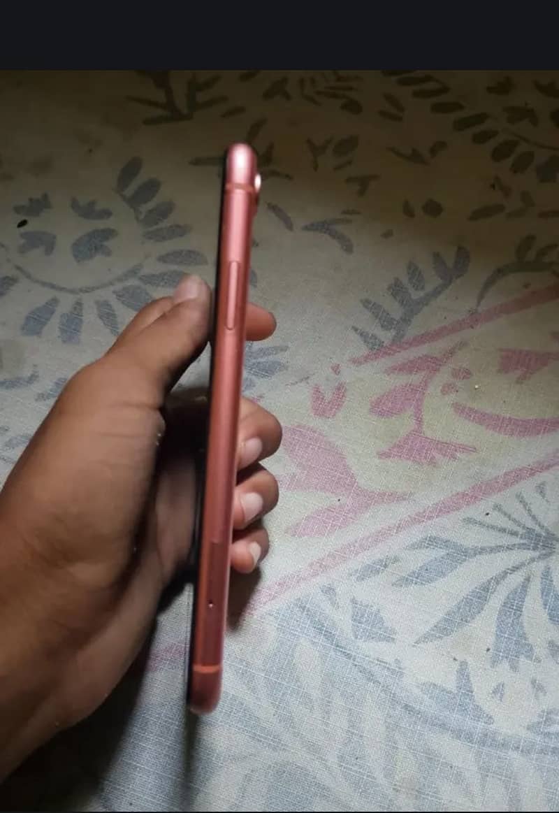 Apple iPhone XR 2