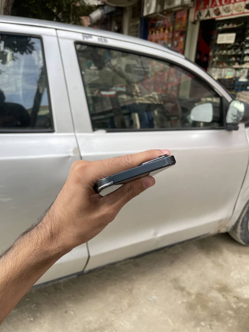 Apple iPhone 14 plus 1