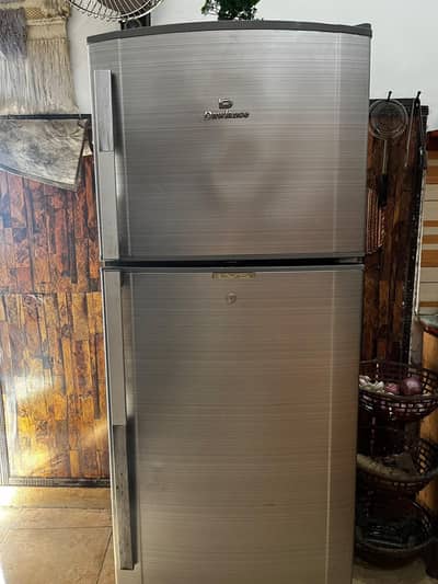Dawlance fridge WB LVS 9170 (4 years warranty)