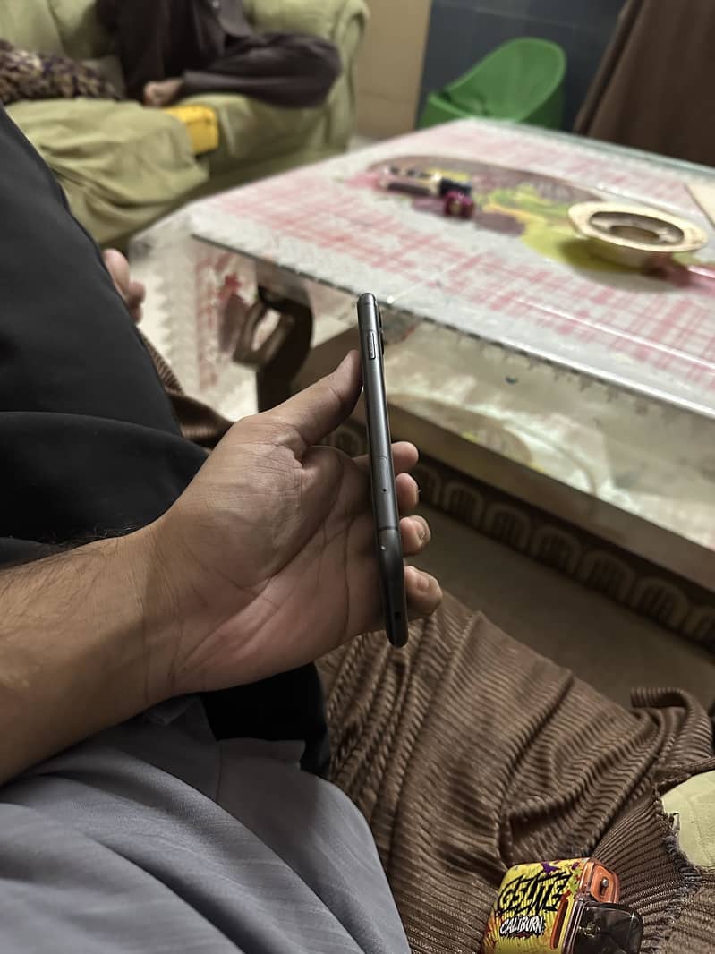 Apple iPhone 11 1