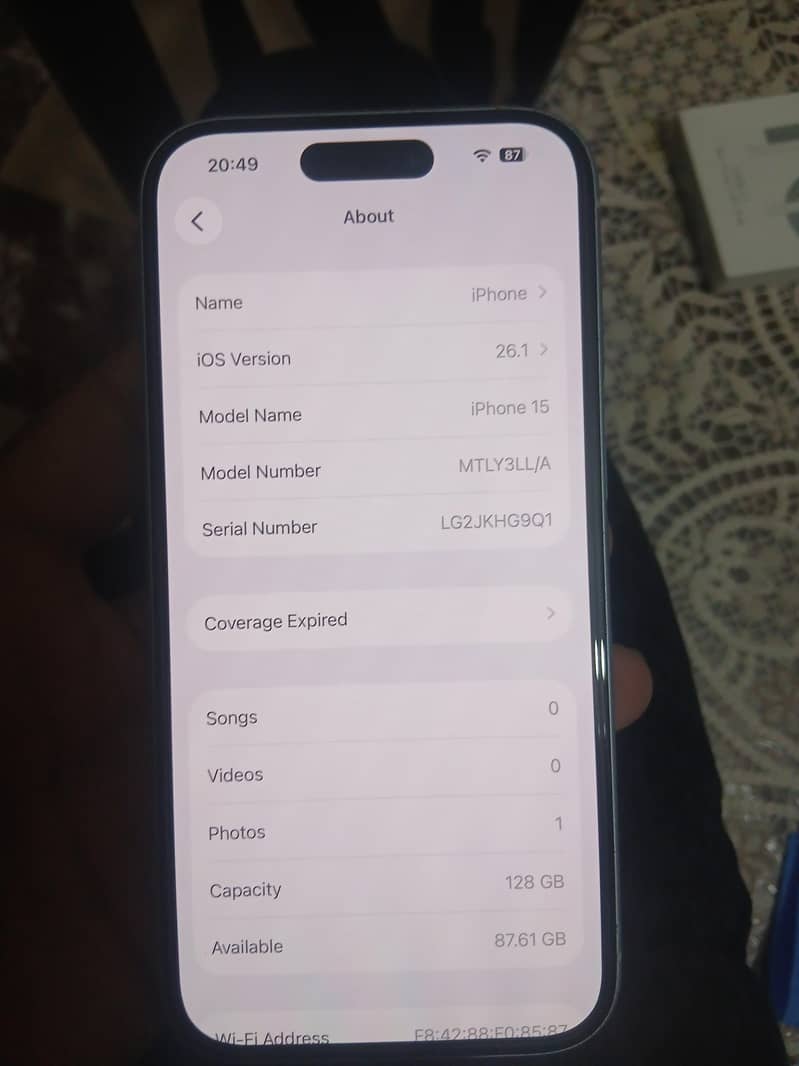 Apple iPhone 15 2
