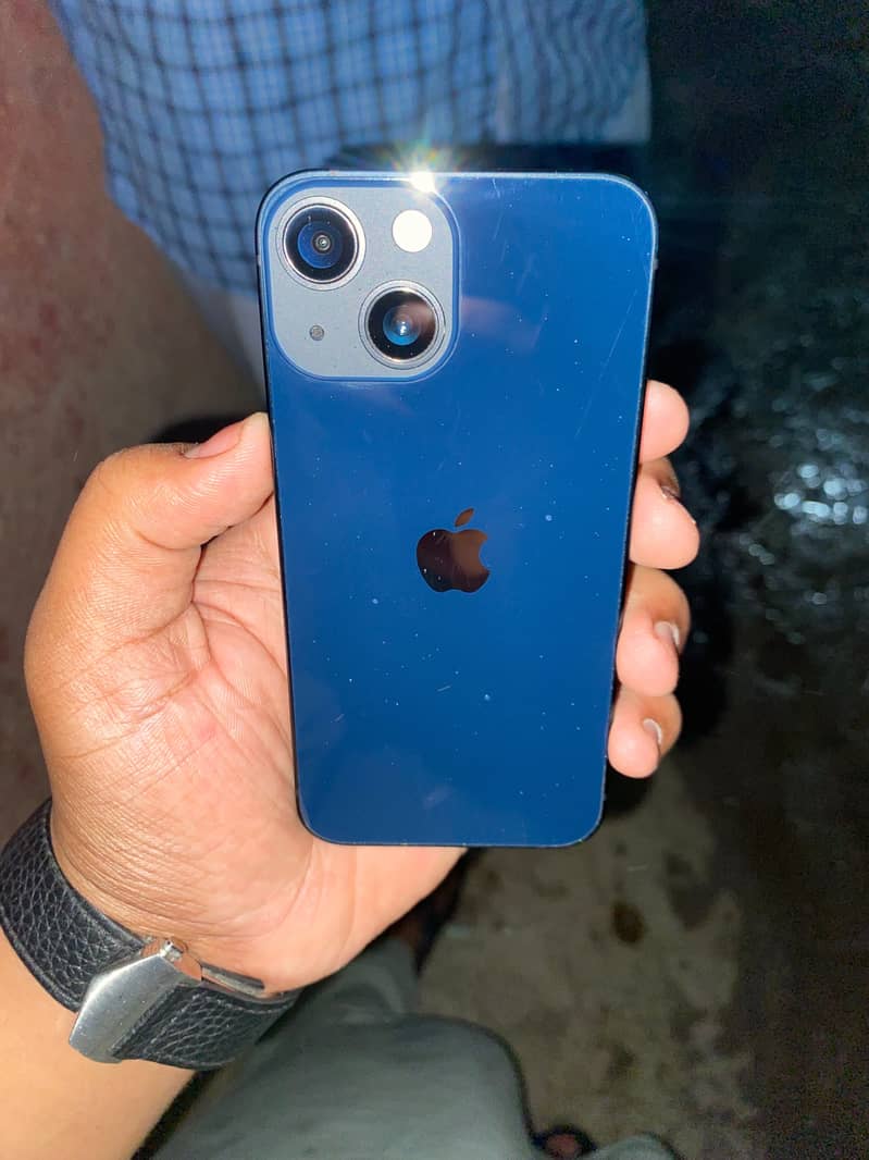 Apple iPhone 13 mini 2