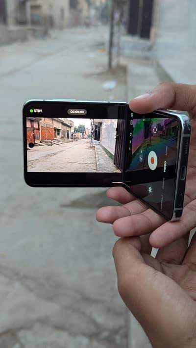 Samsung Mobile Z Flip 5