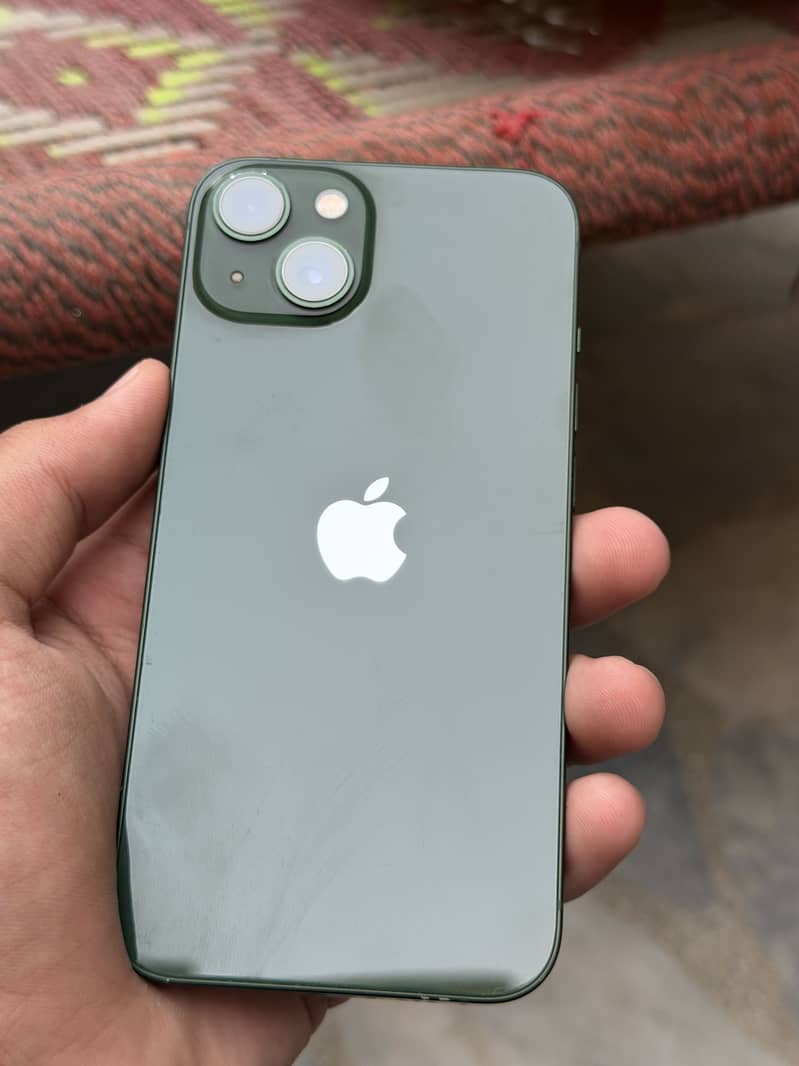 Apple iPhone 13 6
