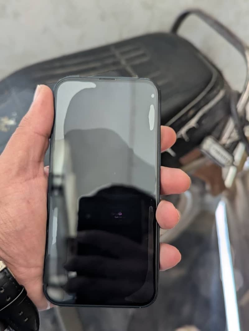 Apple iPhone 14 1