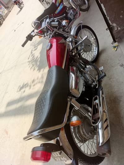 Honda 125 self start