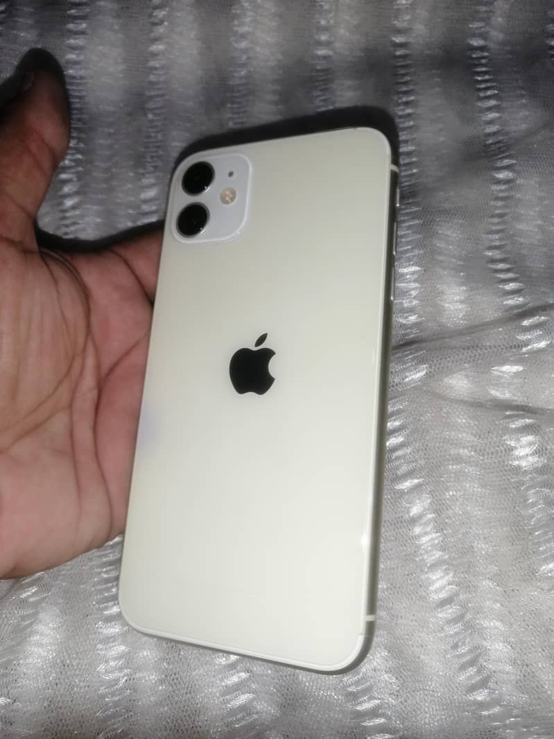 Apple iPhone 11 1