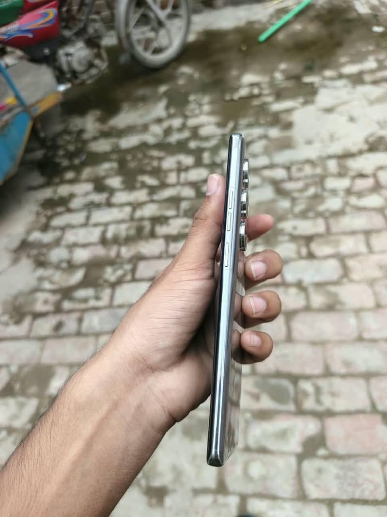 Tecno CAMON 40 Pro 2