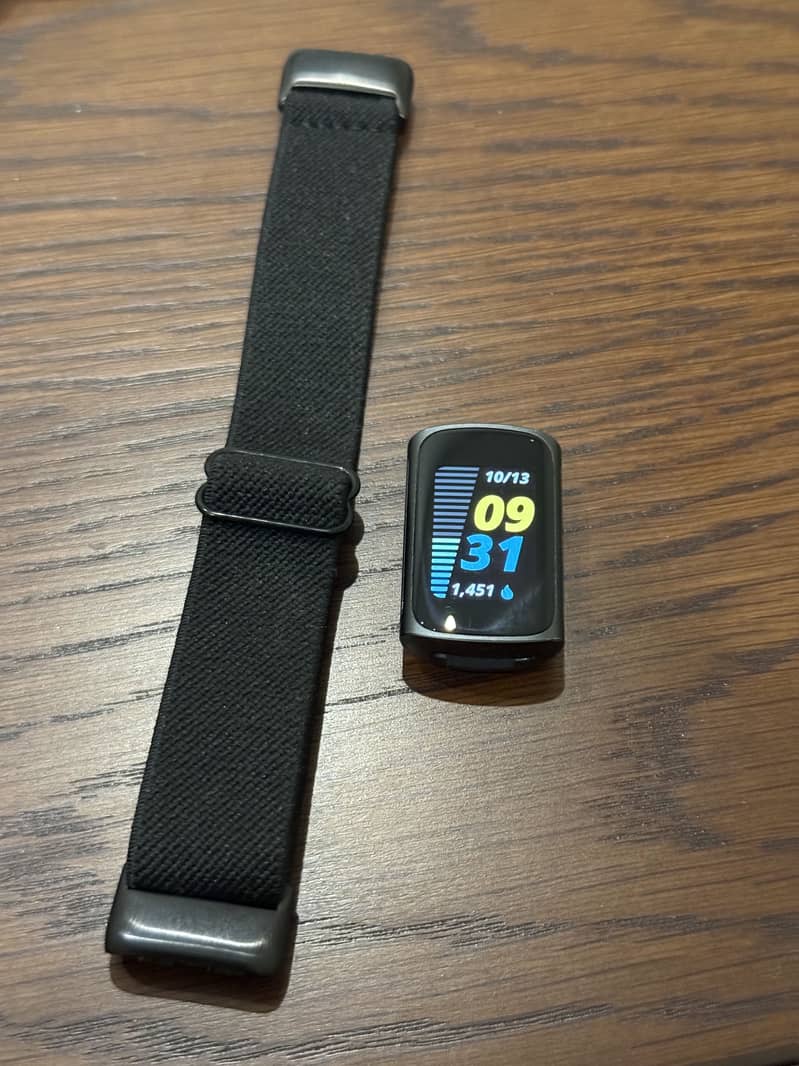 Fitbit Charge 5 Black/Graphite 0