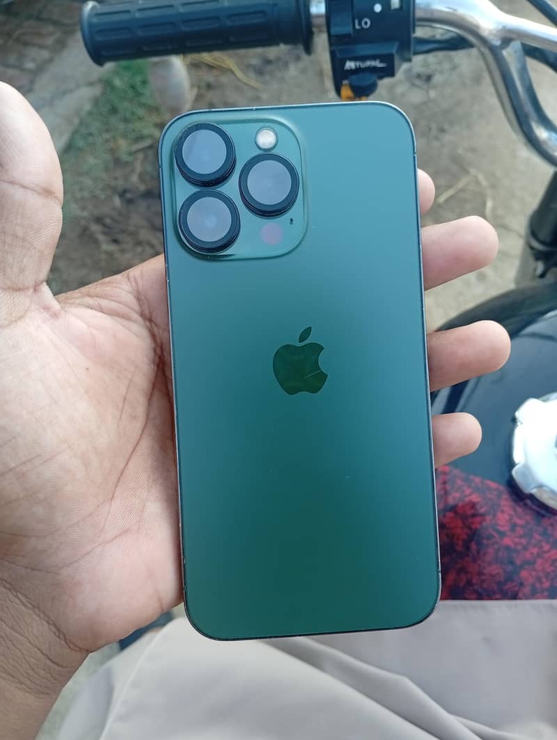 Apple iPhone 13 Pro 6