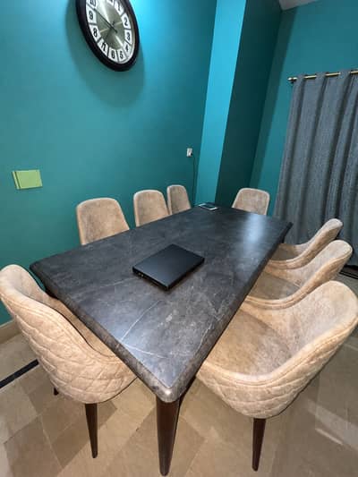 Modern Dining Table slightly used 8 seater