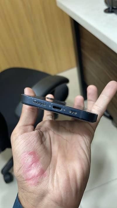 Apple iPhone 12 128gb pta approved 03244165041