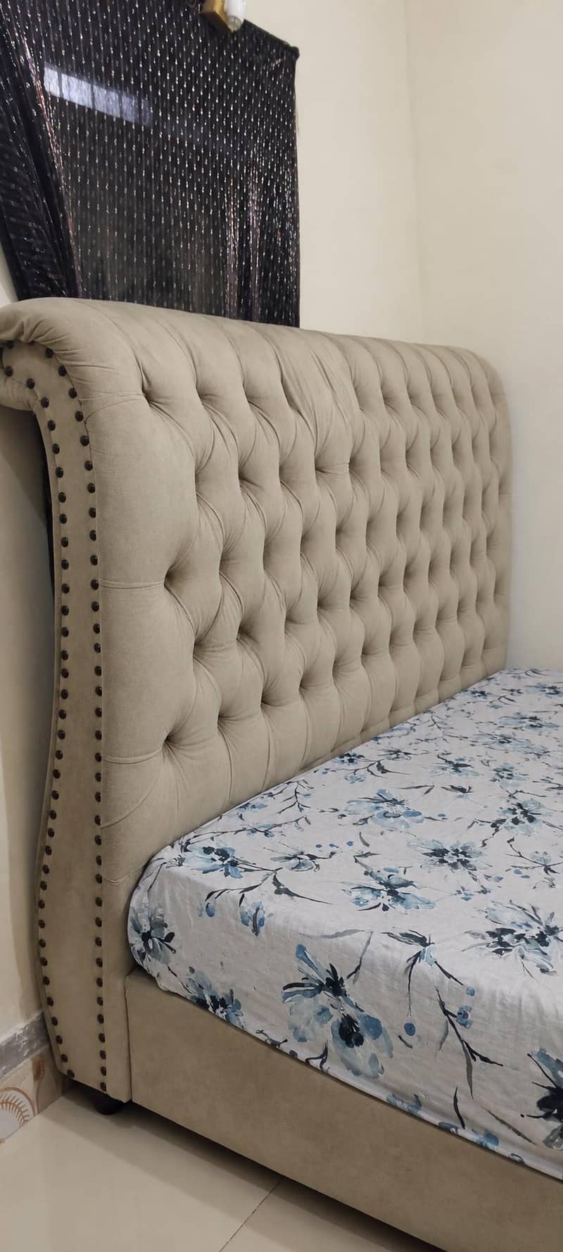 double bed 0
