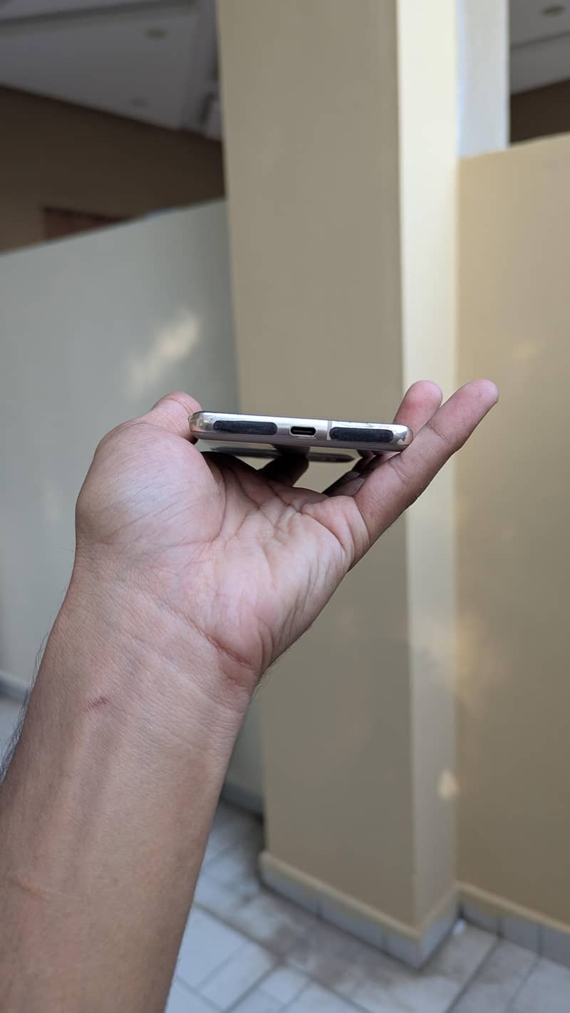 Google Pixel 7 Pro 6