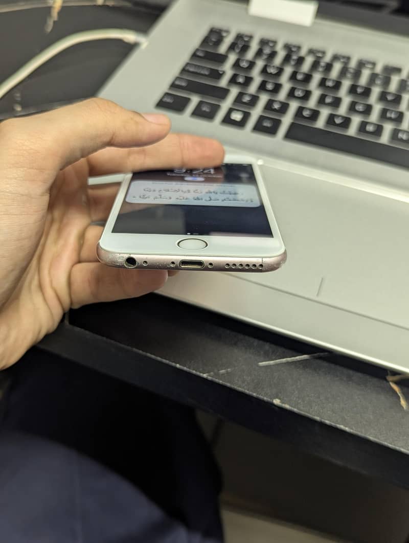Apple iPhone 6S 2