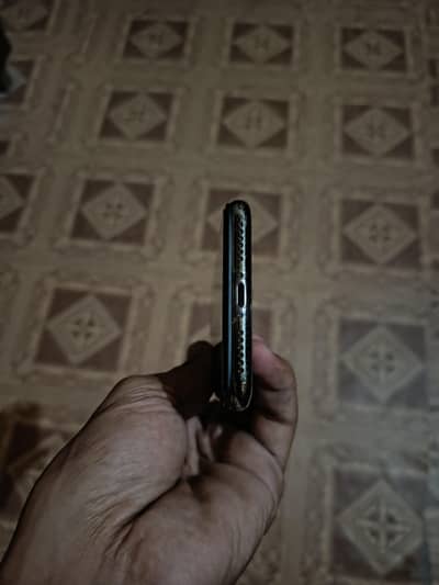 kami basi ho gaya gi. Apple iPhone X