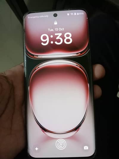 OPPO Reno12