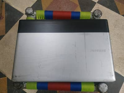 Samsung Laptop core i3 2nd Generation
