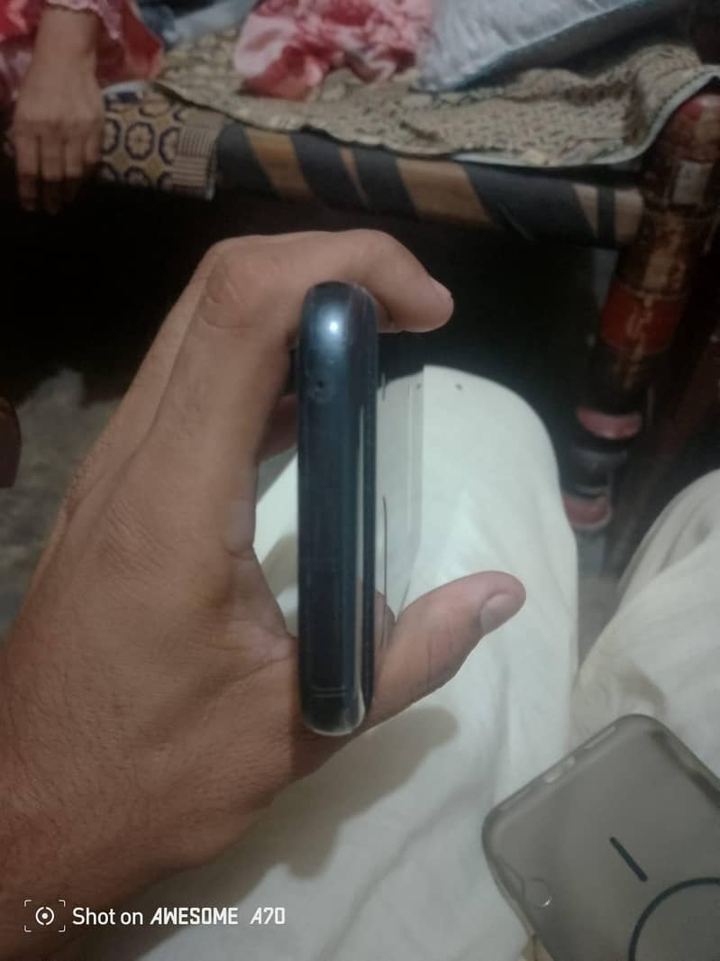 Google Pixel 8a 1