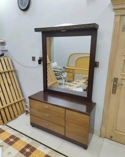 Dressing For Sale in Excellent Condition