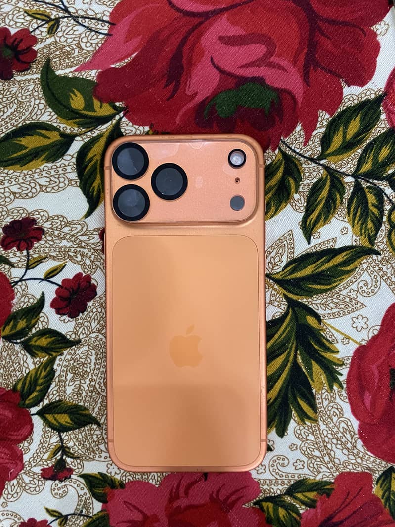 Apple iPhone 17 Pro Max 7