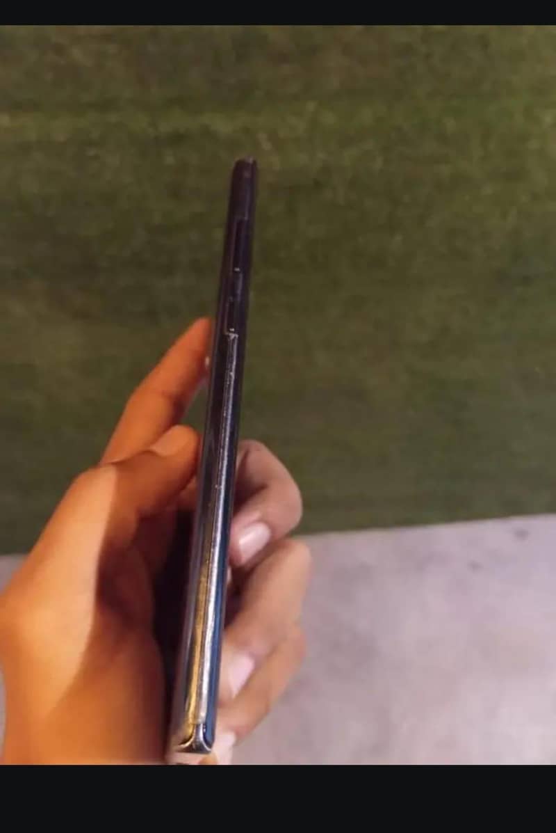 Samsung Mobile Note 10 Plus 1