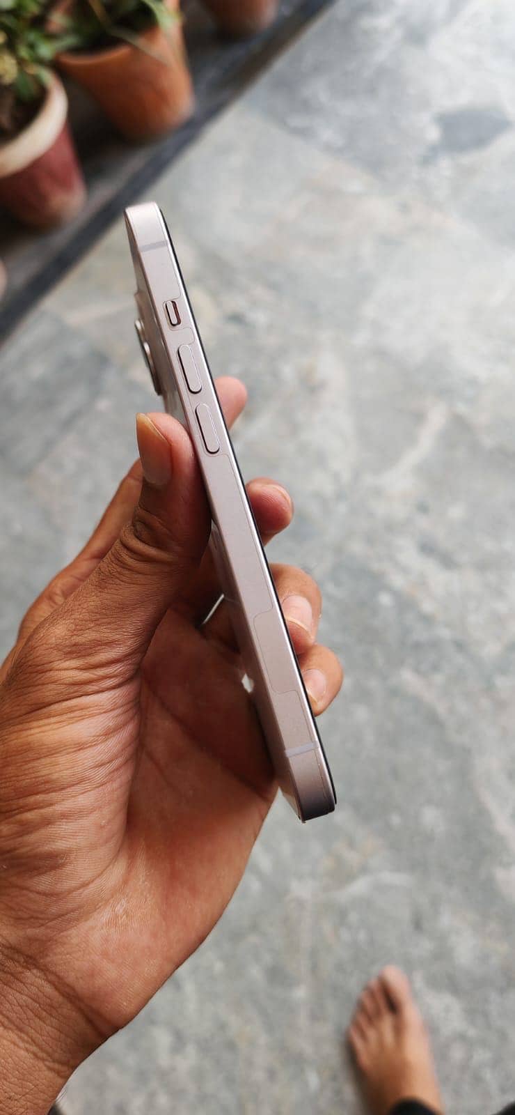 Apple iPhone 14 2