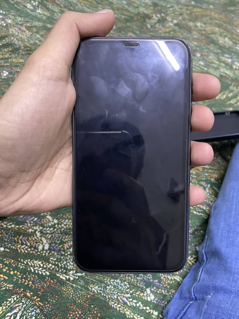 Apple iPhone 11 1