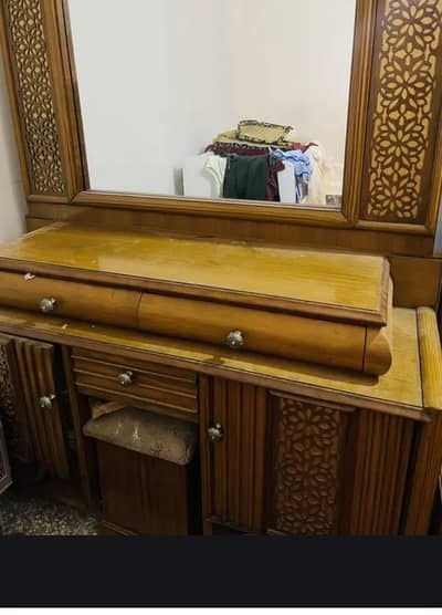 wooden double size bed