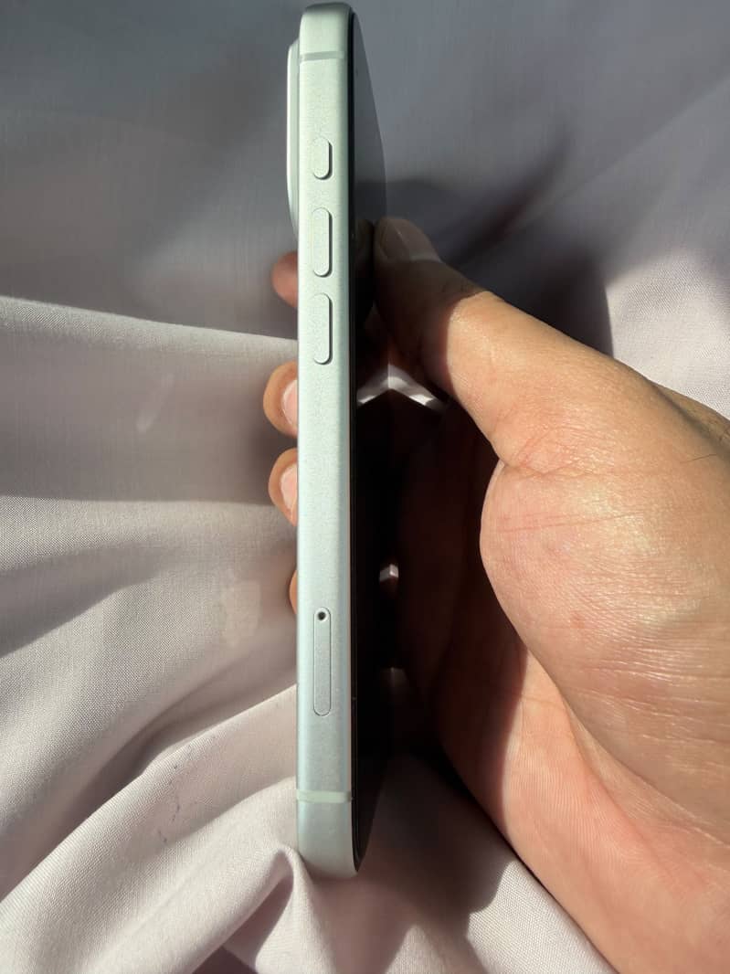 Apple iPhone 17 Pro 4