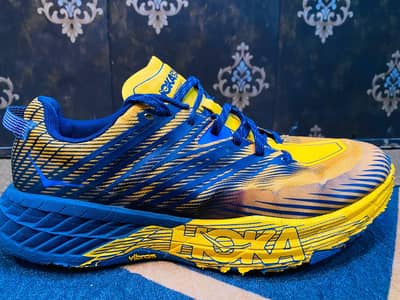 hoka munch 4 running shoes