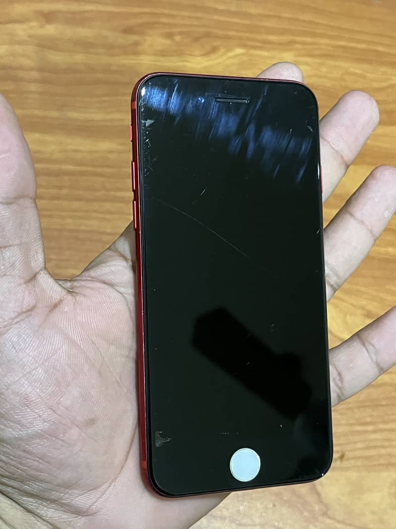 Apple iPhone 7 0