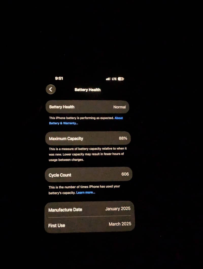 Apple iPhone 16 Pro 3
