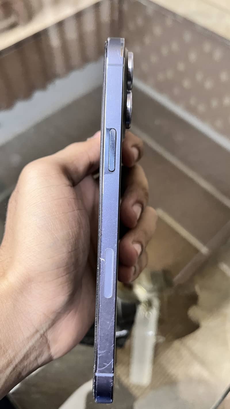 Apple iPhone 13 Pro Max 3