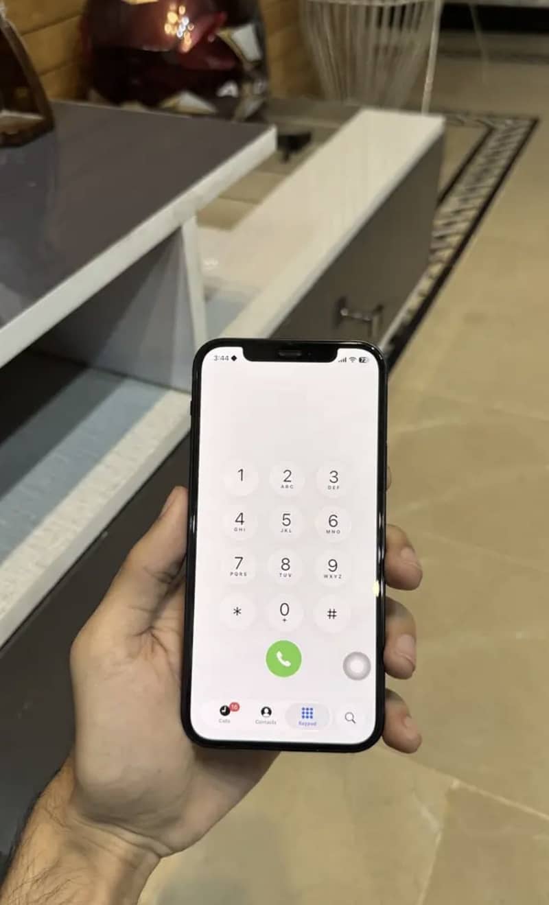 Apple iPhone 12 5
