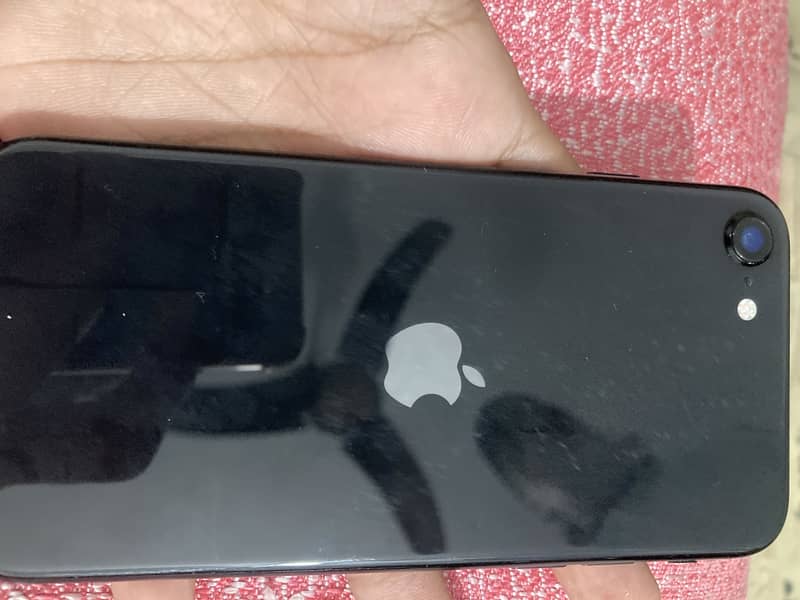 Apple iPhone SE 3