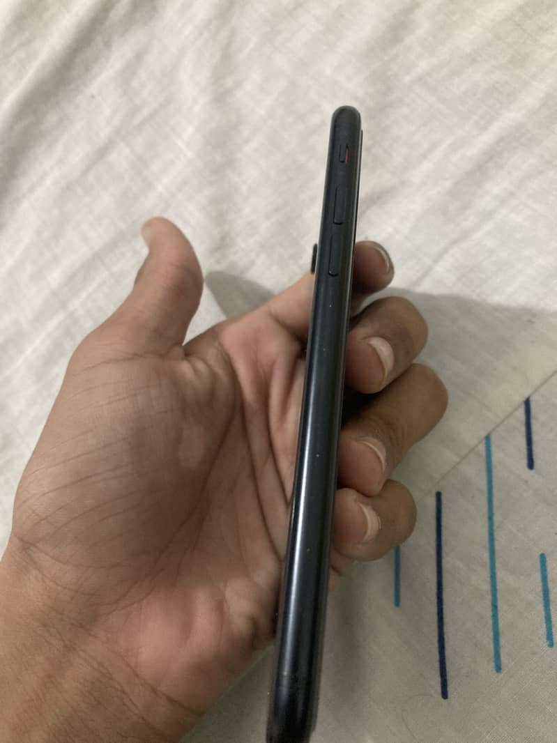 Apple iPhone SE 4