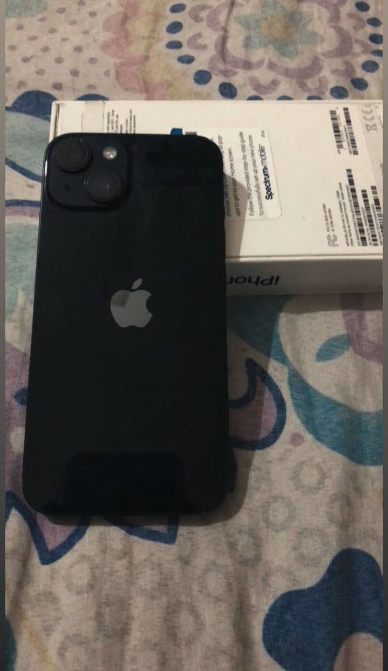 Apple iPhone 14 14