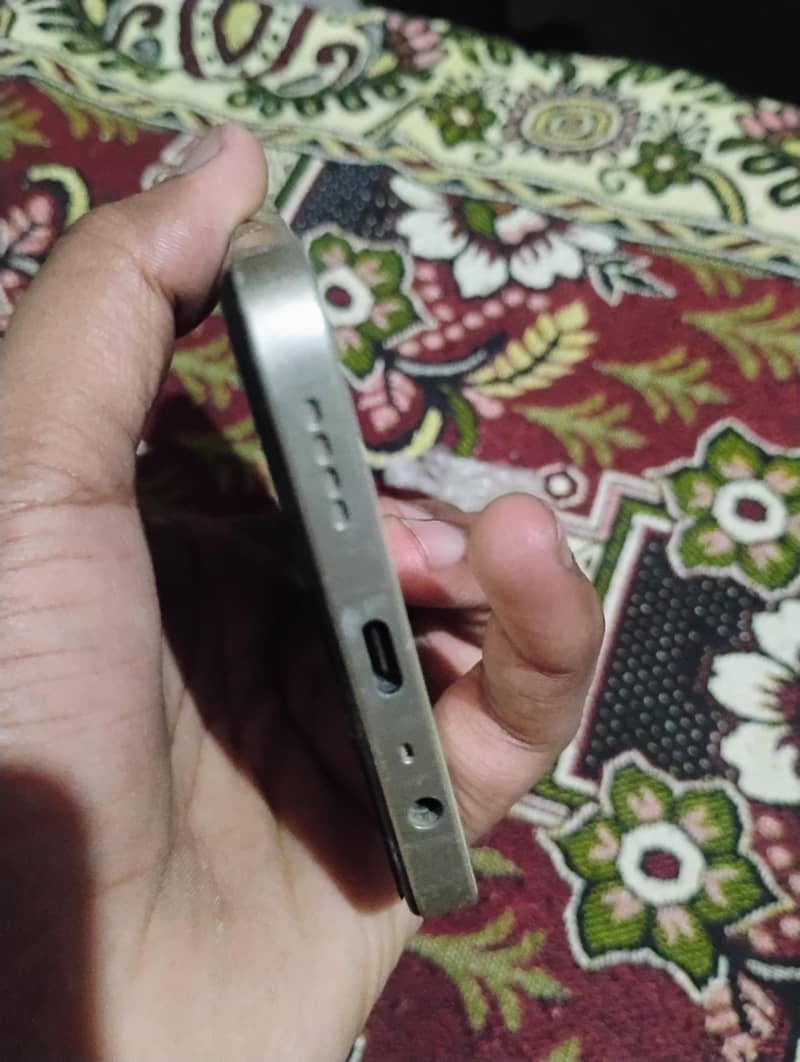 Realme C61 3