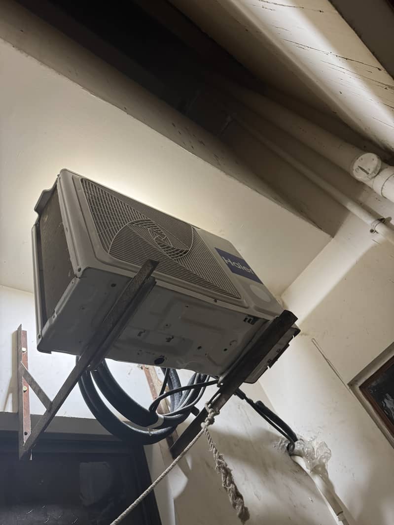 Heier 1 ton inverter ac for sell - Air Conditioners - 1120427526