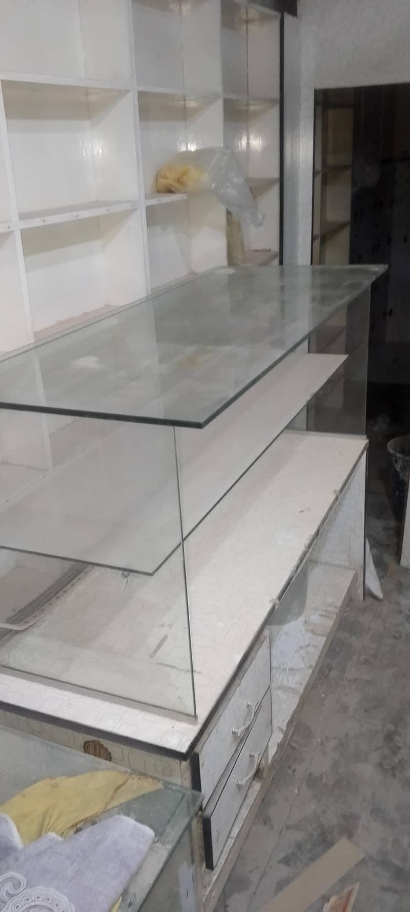 shop counter 0