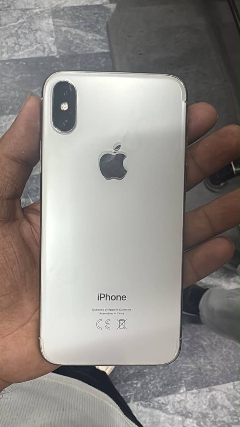 Apple iPhone X 3