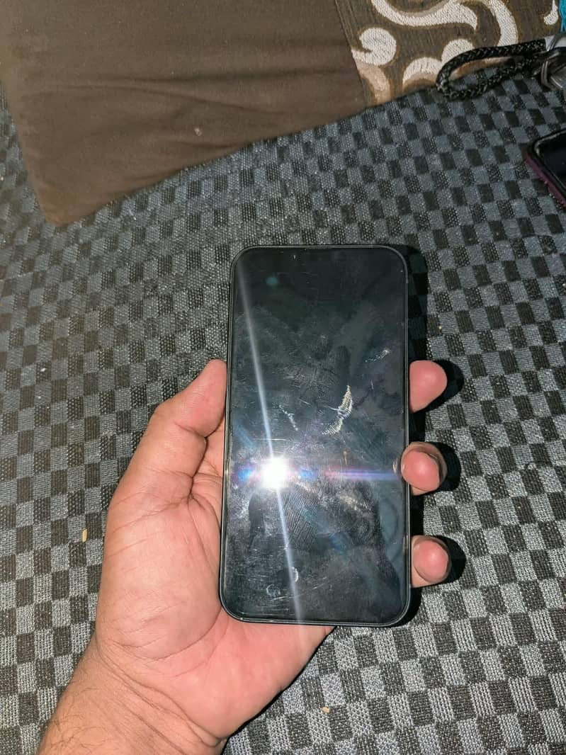 Apple iPhone 14 2