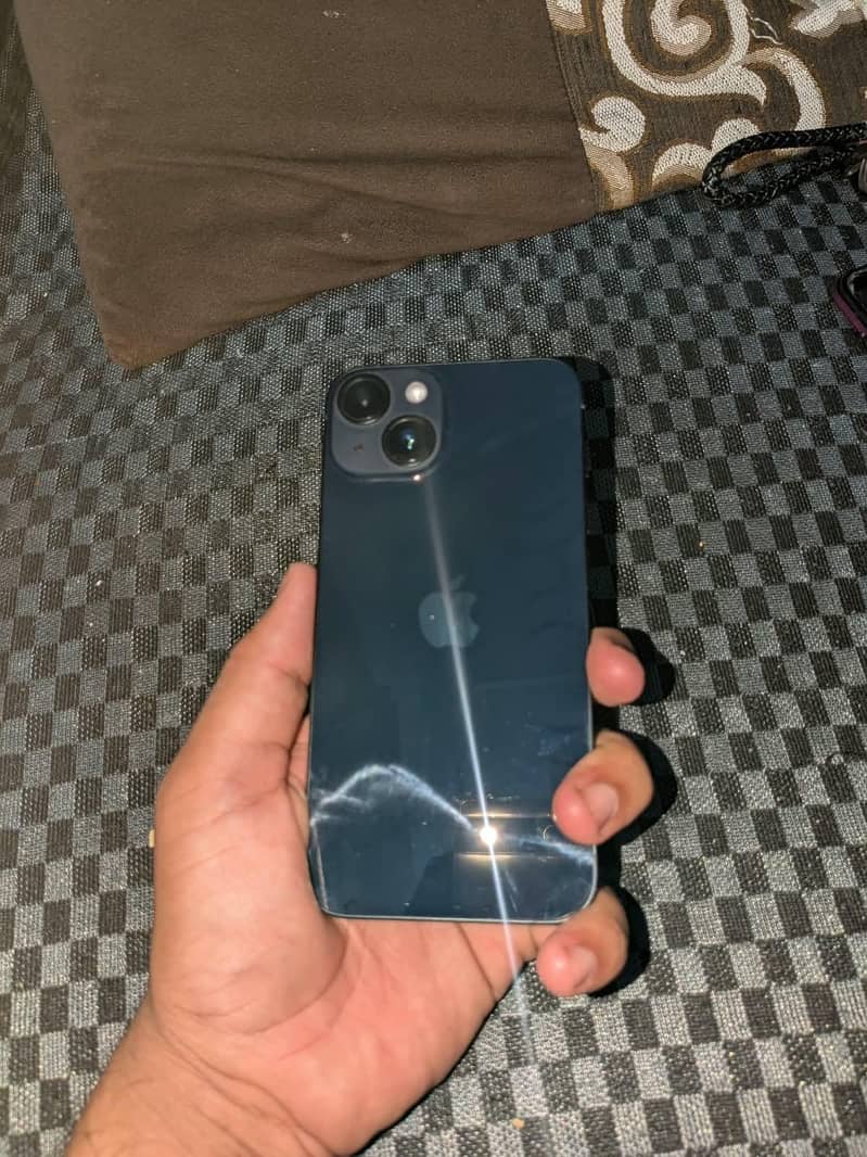 Apple iPhone 14 3