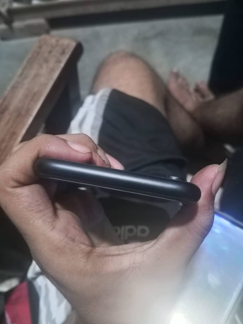 Apple iPhone XR 3